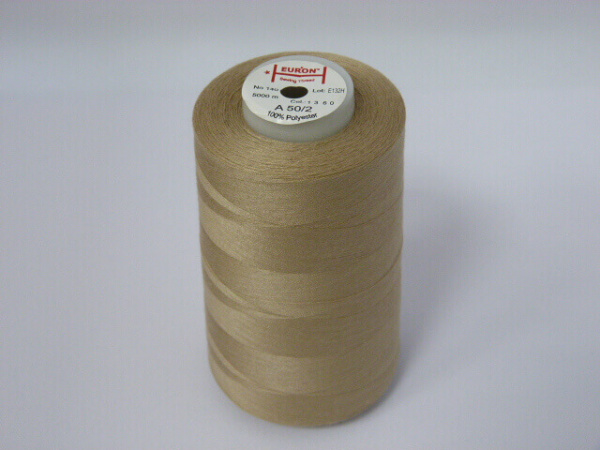 Нитки 50/2 Euron № 140 (1360) бежевые 100% п/э, 5000 ярдов (уп.12шт)